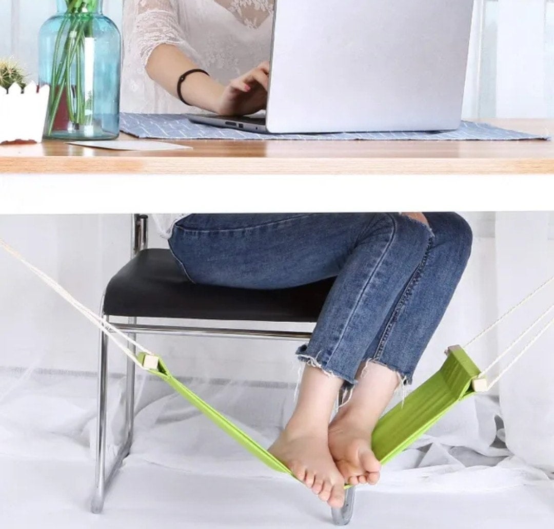 Ergonomic Adjustable Under Desk Footrest Hammock